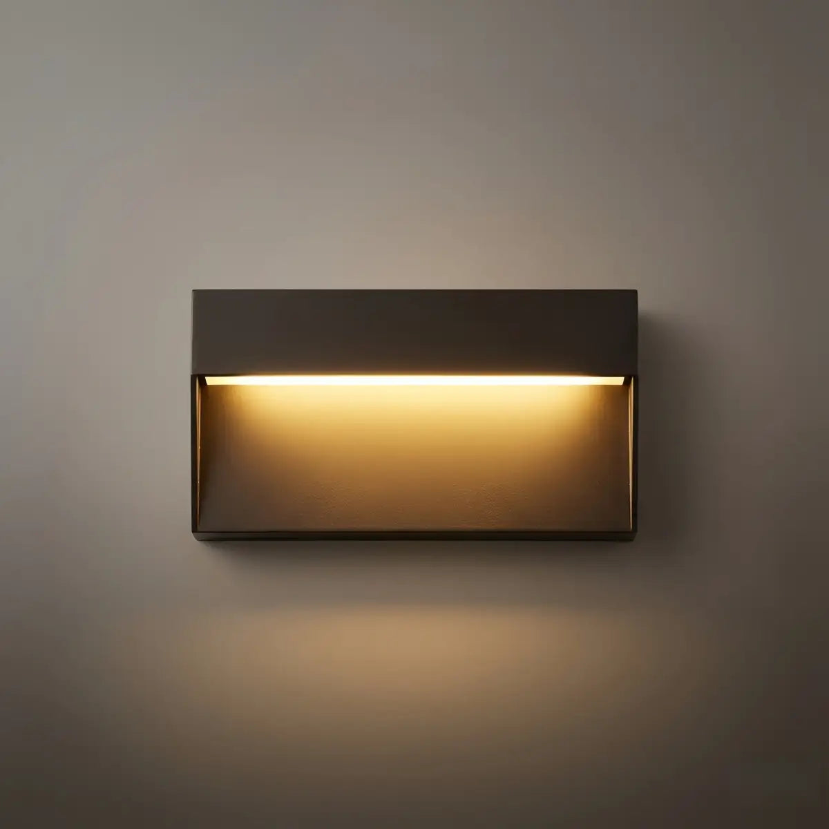 Industrial_Rectangular_Outdoor_Deck_Step_Light